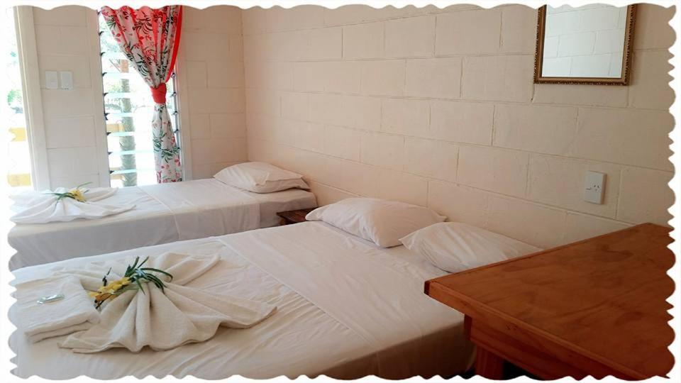 Transit Motel Mulifanua エクステリア 写真