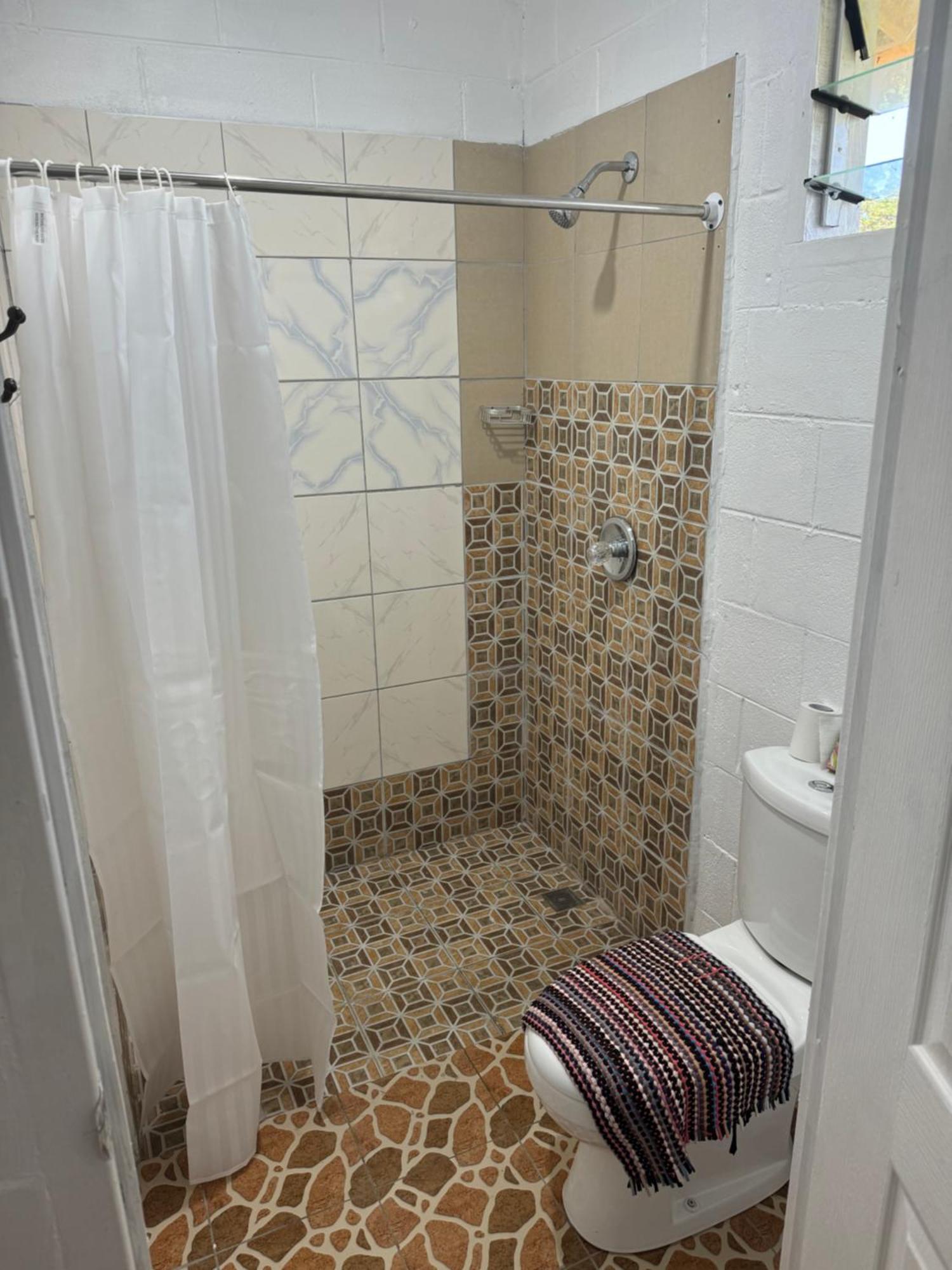 Transit Motel Mulifanua エクステリア 写真