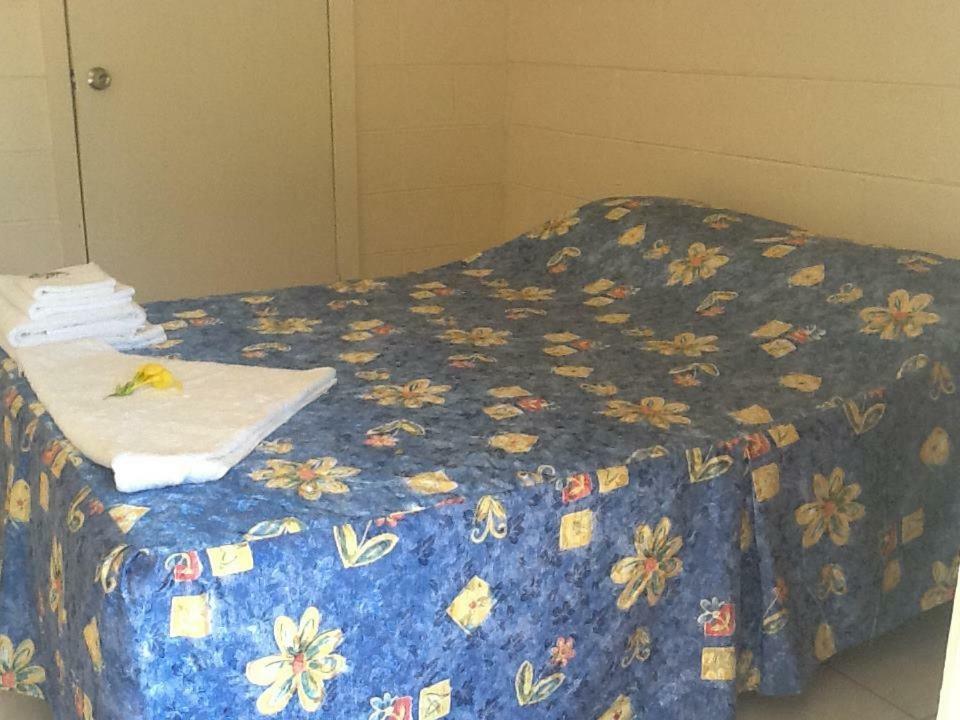 Transit Motel Mulifanua エクステリア 写真