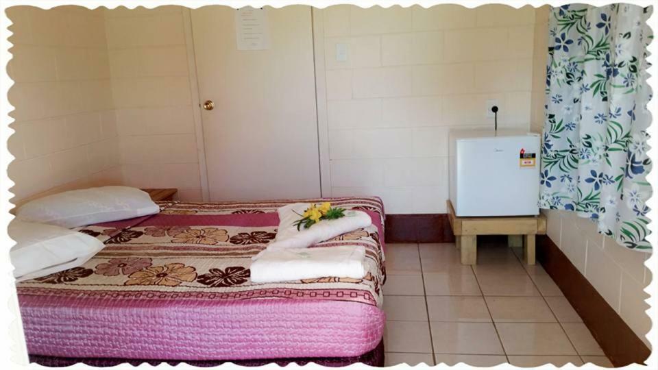 Transit Motel Mulifanua エクステリア 写真