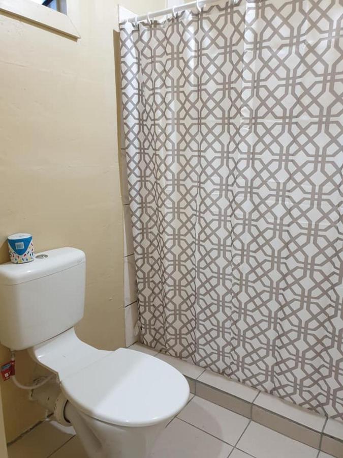 Transit Motel Mulifanua エクステリア 写真
